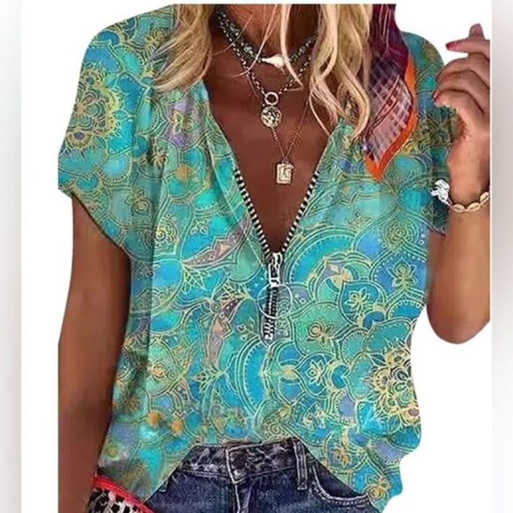 Printed Zip‎ Up Top - Picture 9 of 16